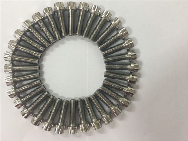 flanšiniai varžtai